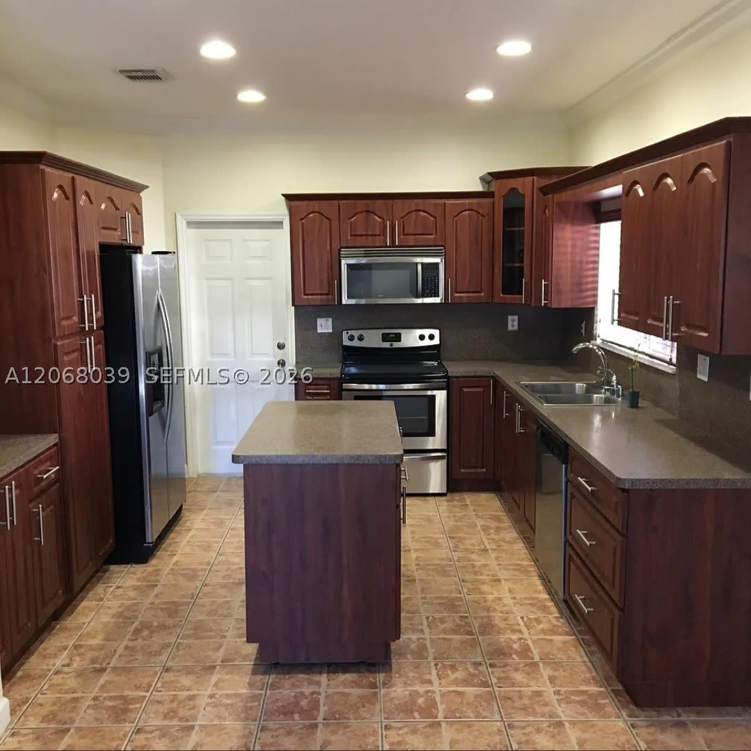 13471 Sw 288Th Ter – photo 2