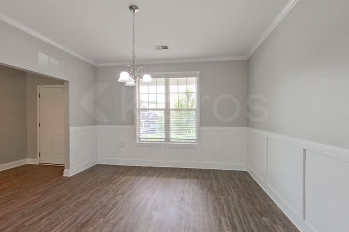 215 Orchard Lane – photo 3
