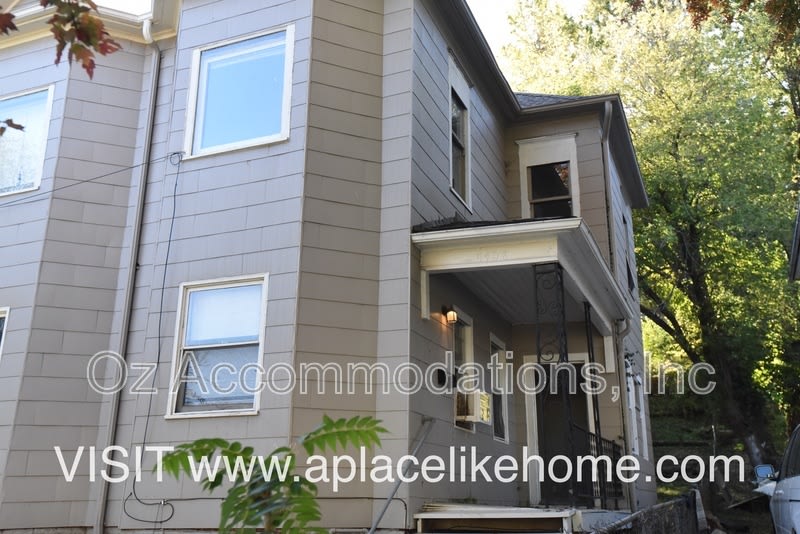 1408 N 2nd St – photo 1