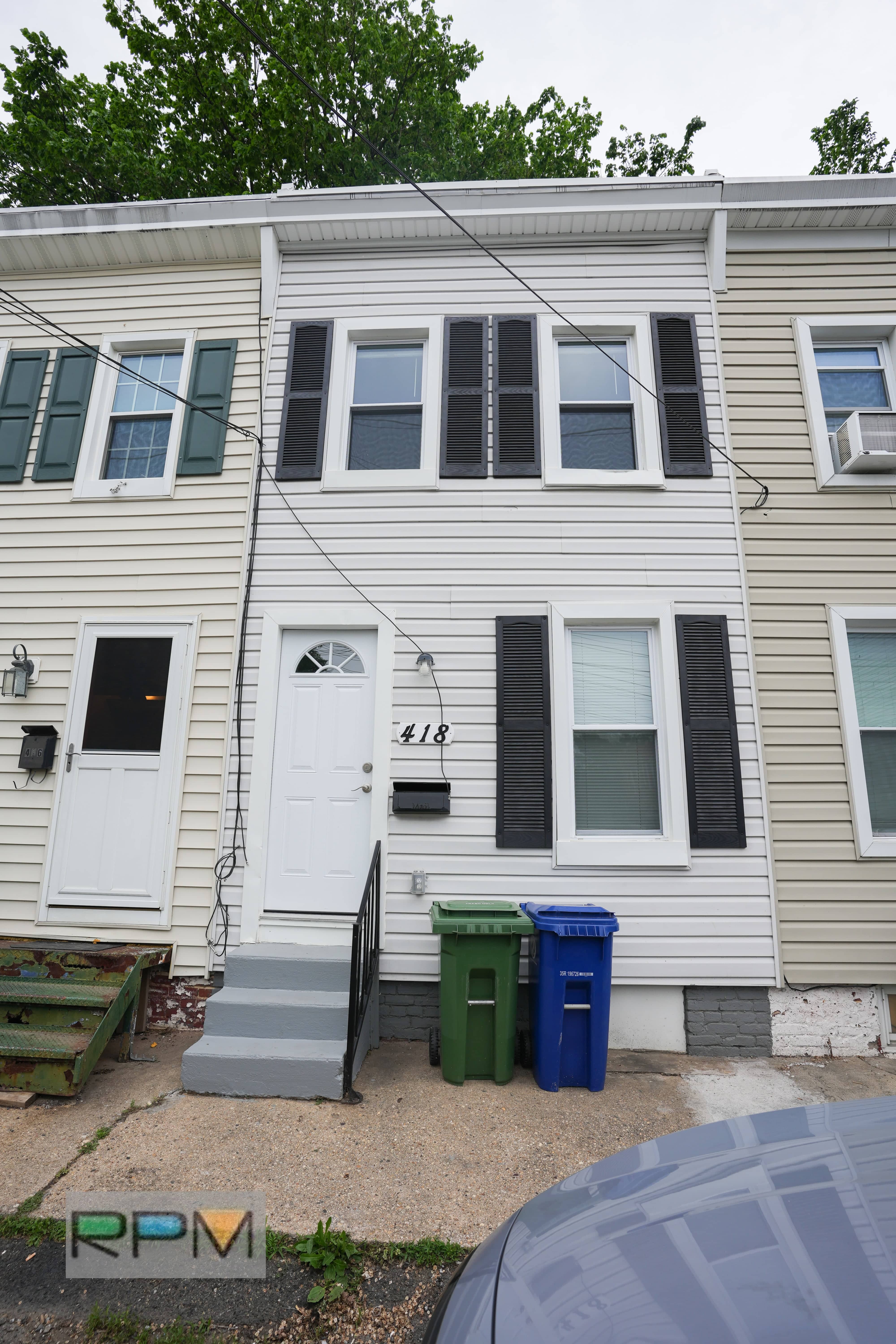 418 Freeman St – photo 1