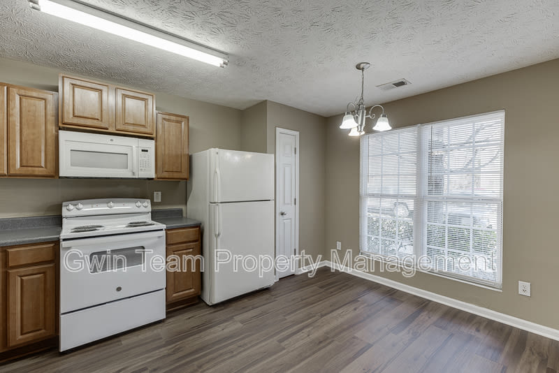 2883 Creek Bottom Ct – photo 4