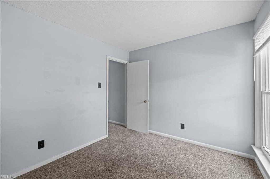 5021 Clairmont Court – photo 4
