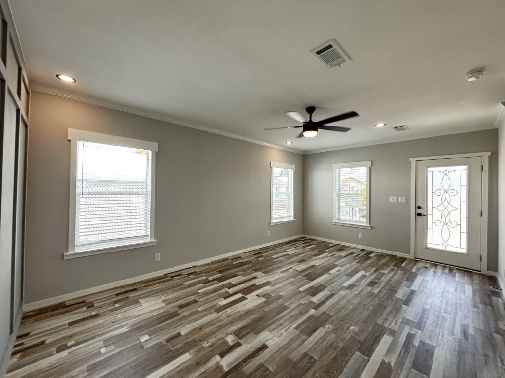 6951 41st Avenue N – photo 5