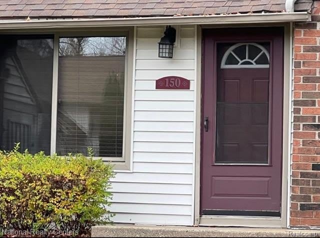 7210 BLUEWATER Drive – photo 2