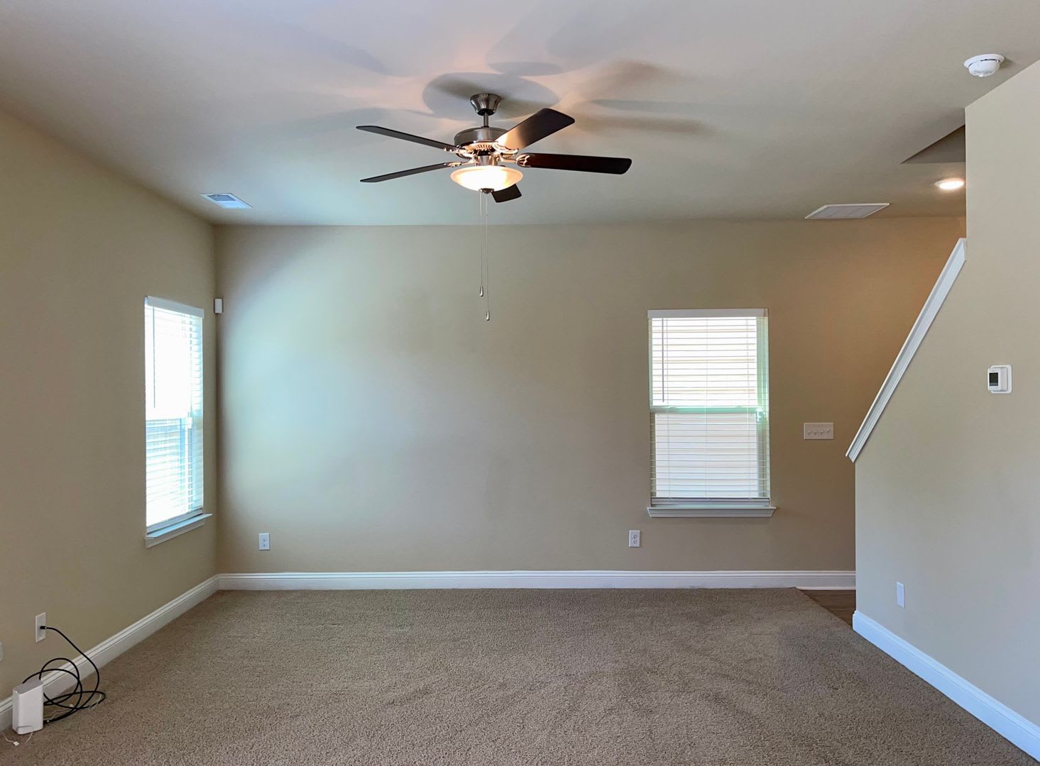 Welcome to this Almost New 3 Bed/2.5 Bath Home in Lovejoy! – photo 3