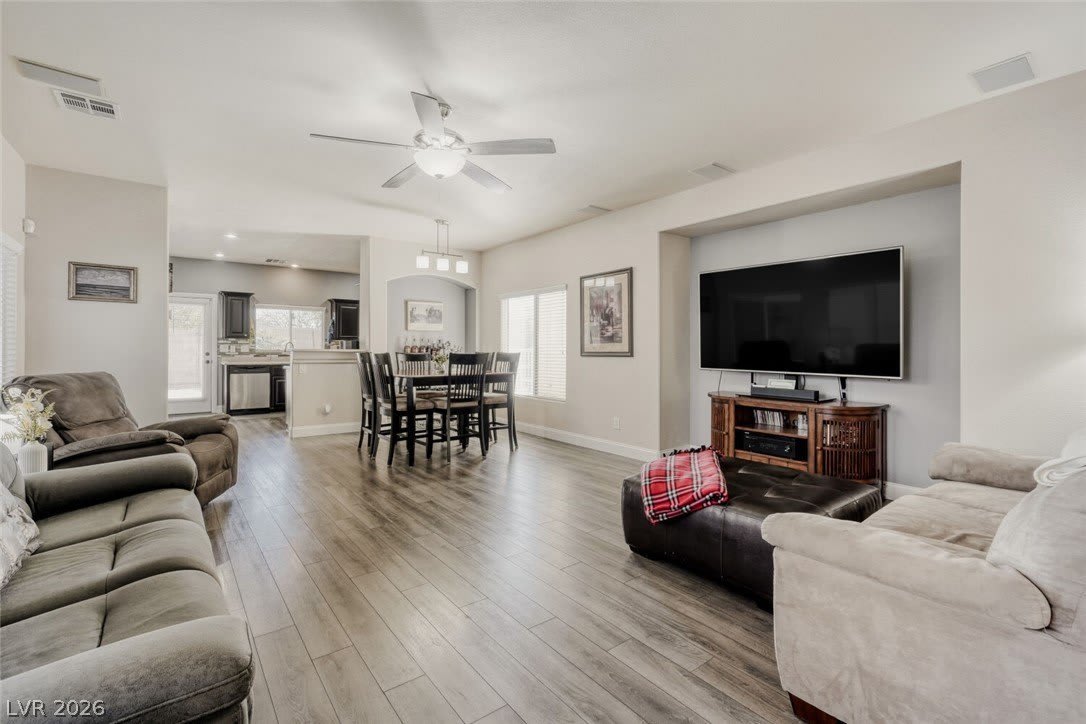 9434 Marshall Creek Street – photo 4