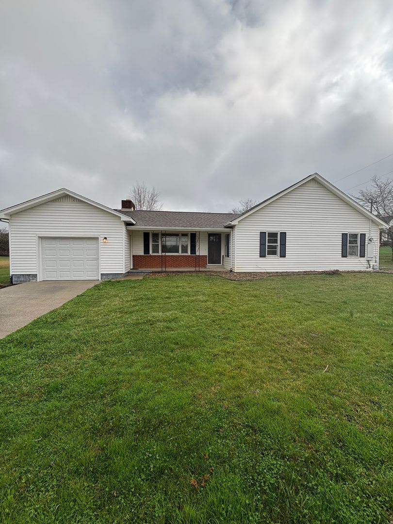 Newly Remodeled rancher in Halls – photo 1