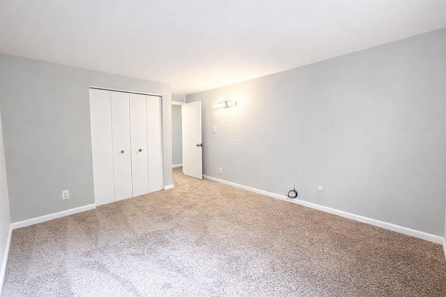 206 OAK MANOR PLACE – photo 4