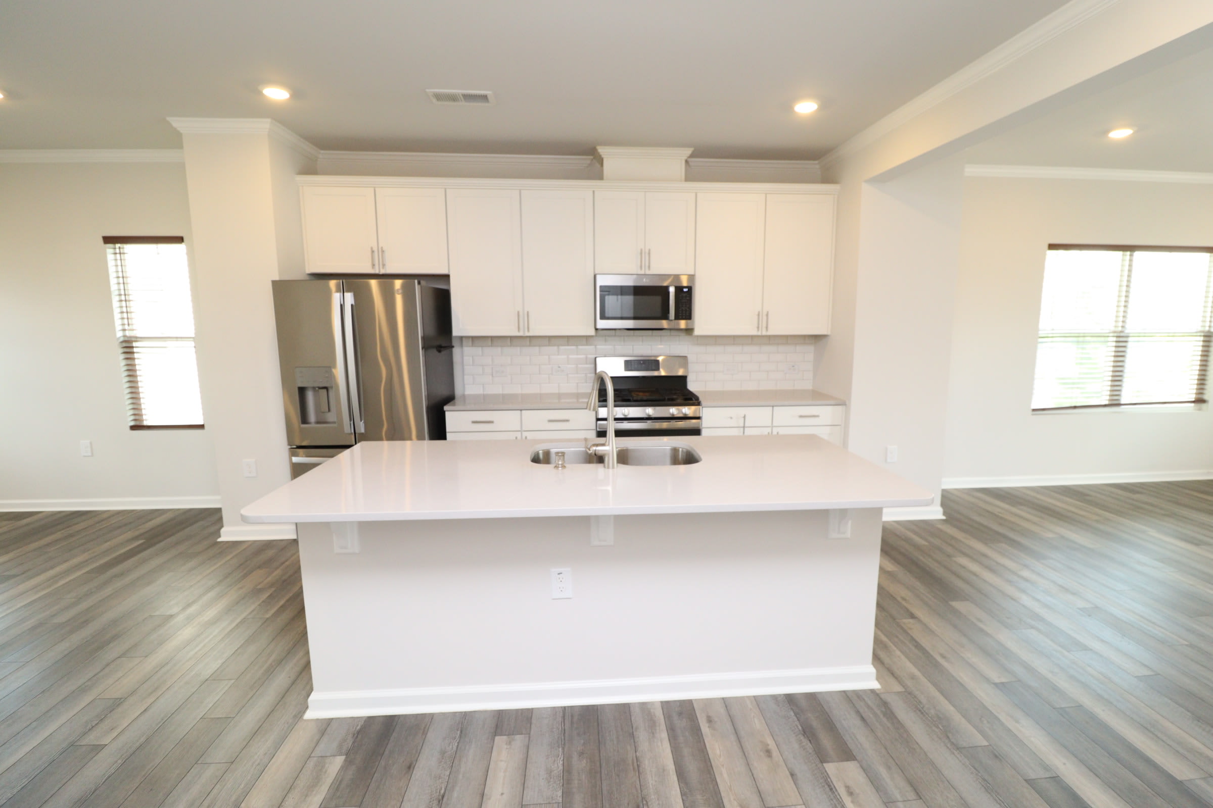 2122 Terrawood Dr – photo 3