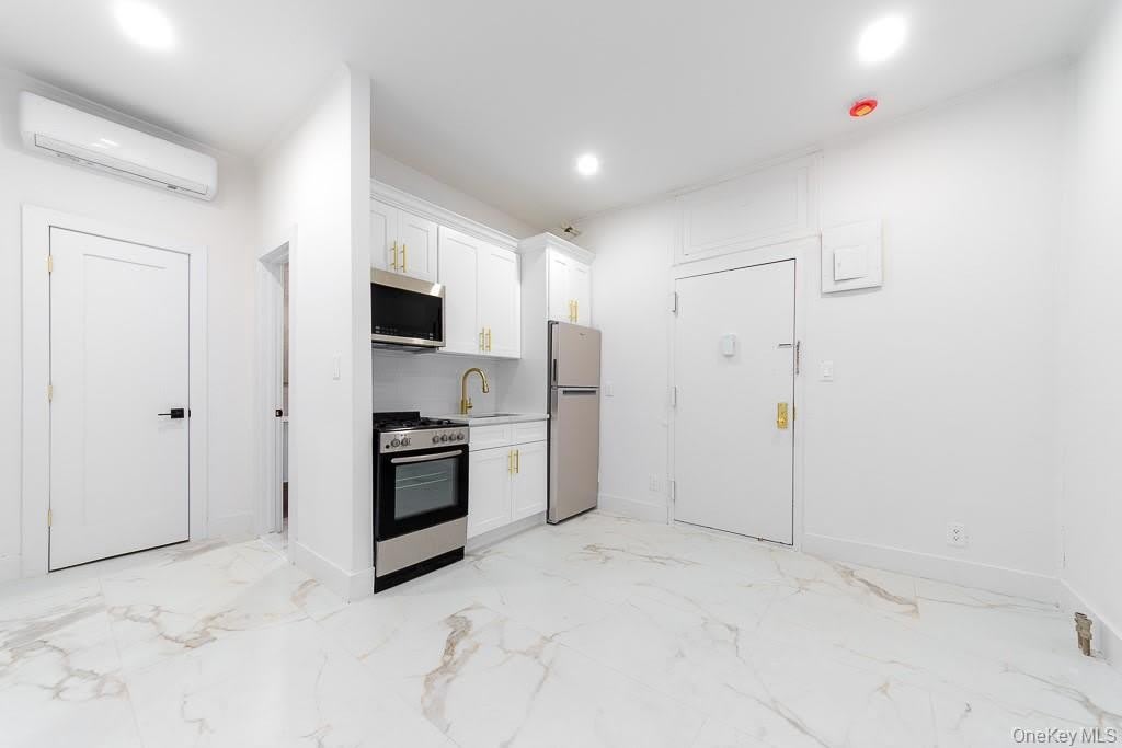 315 Riverside Boulevard – photo 5