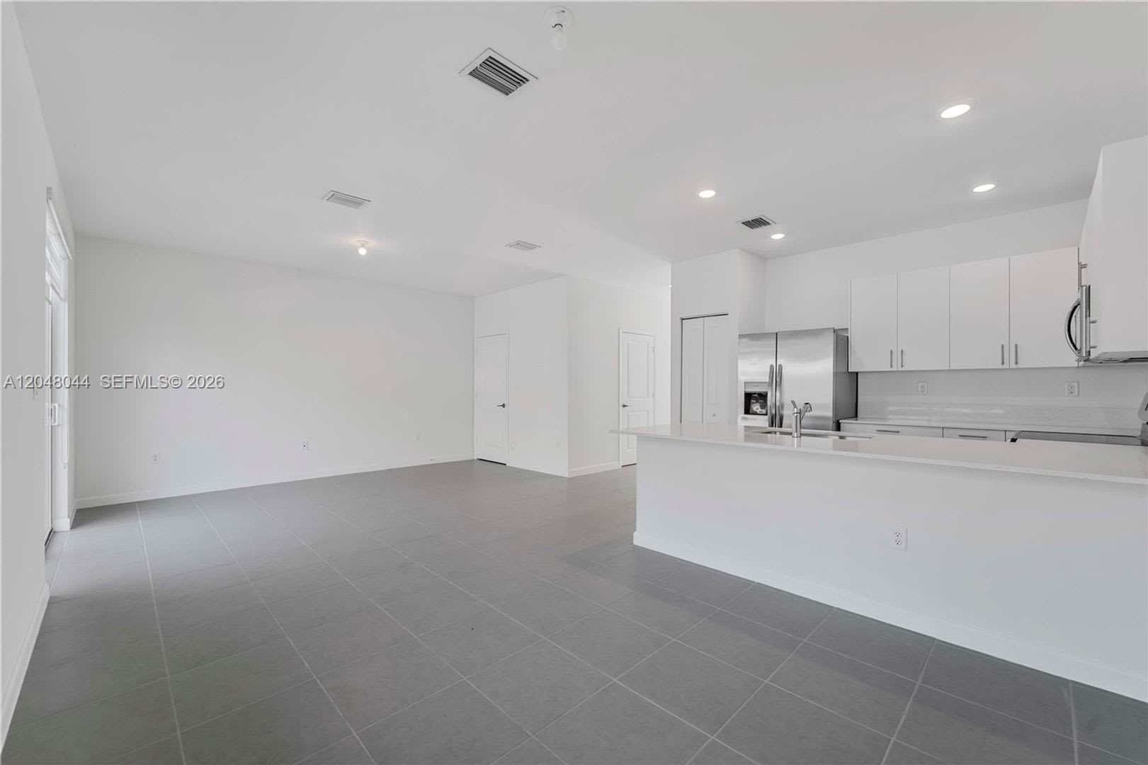 701 SE 13th St Circle, Homestead, FL 33034 – photo 2