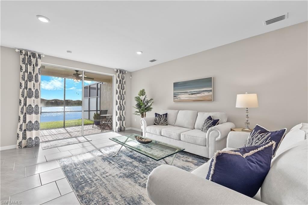 14558 Edgewater Cir – photo 4