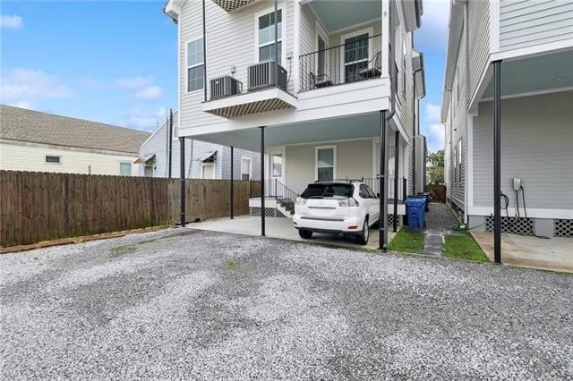 2410 VALENCE Street – photo 5