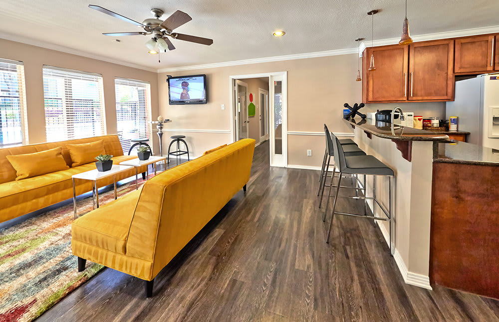 Preston Creek Apartments – photo 3