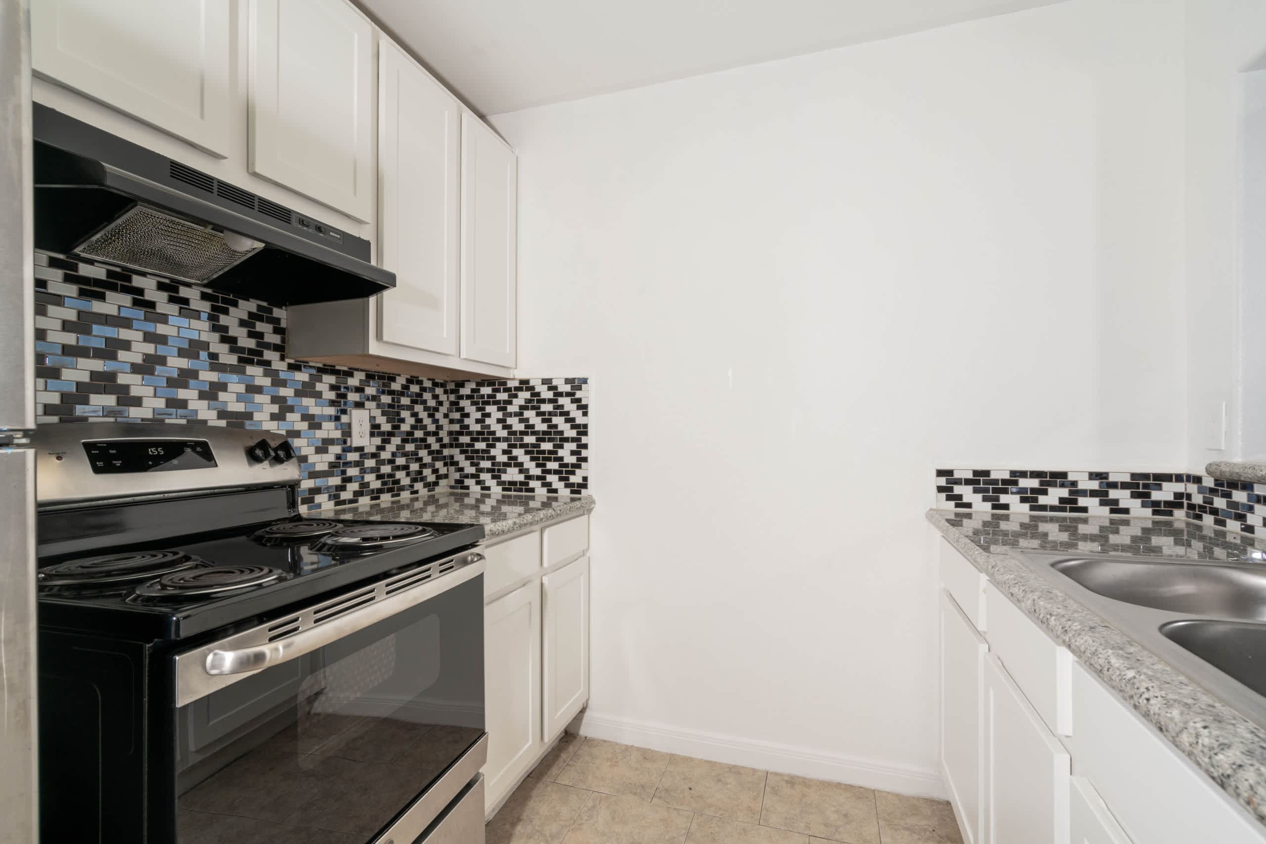 Capewood Apartments – photo 1