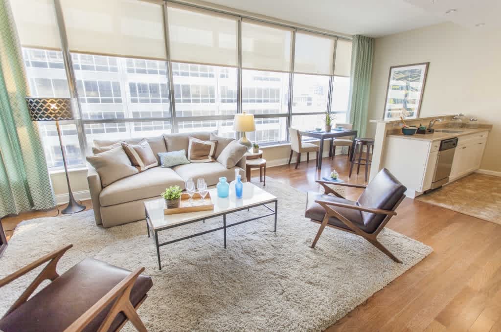 2040 Market Apartments – photo 1