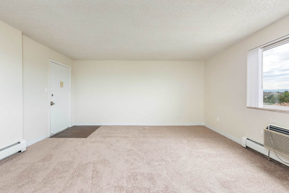 Meridian Garden Apartments – photo 5