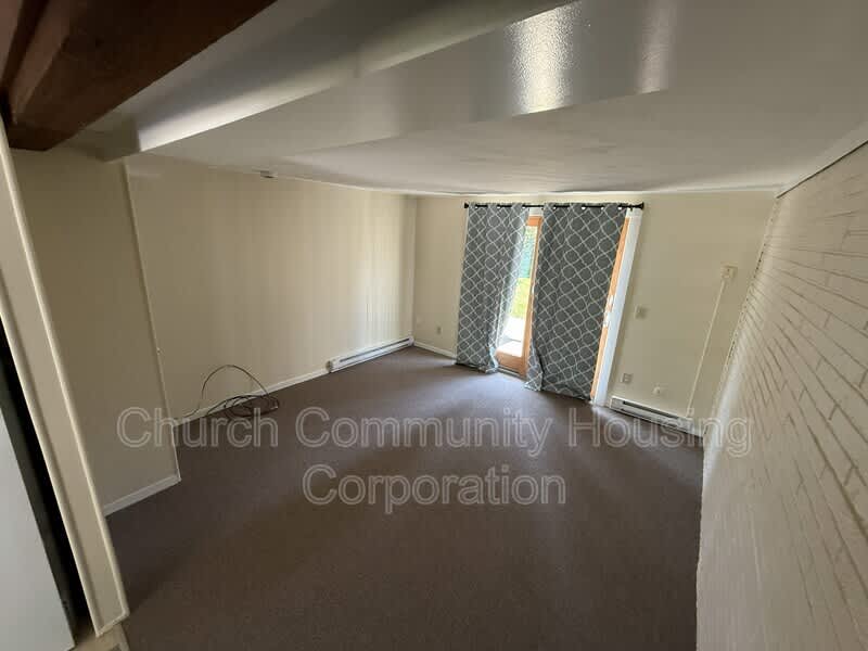 169 Conanicus Ave – photo 4