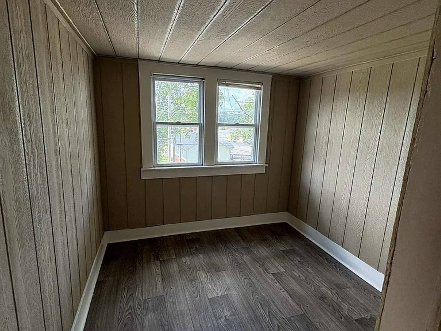 Large home for rent! – photo 1