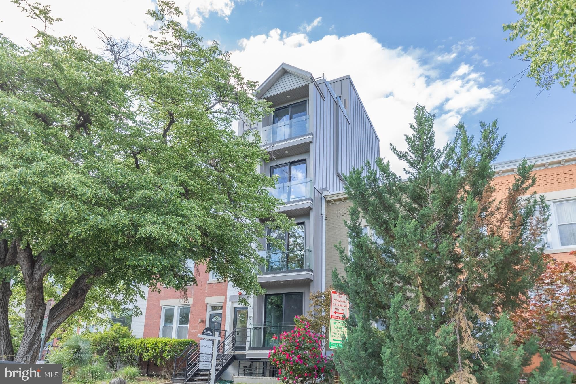 1332 G Street Se – photo 1