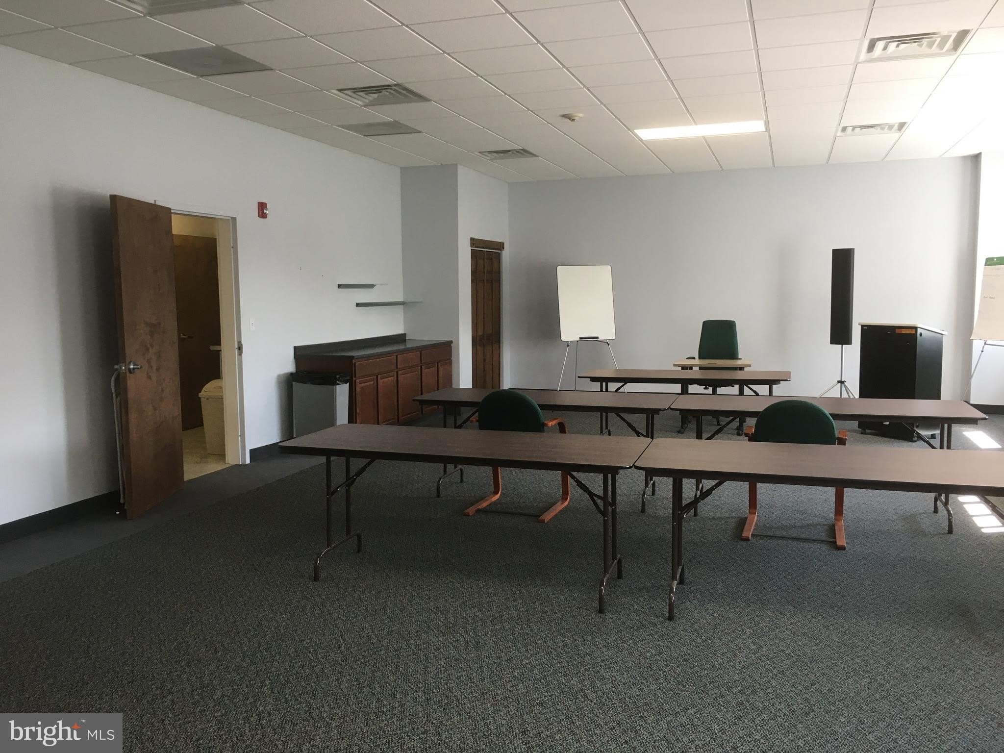 480 STATE Road – photo 2