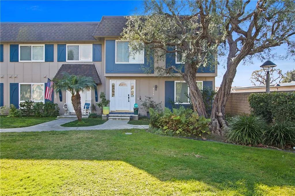 4164 Elizabeth Ct – photo 1