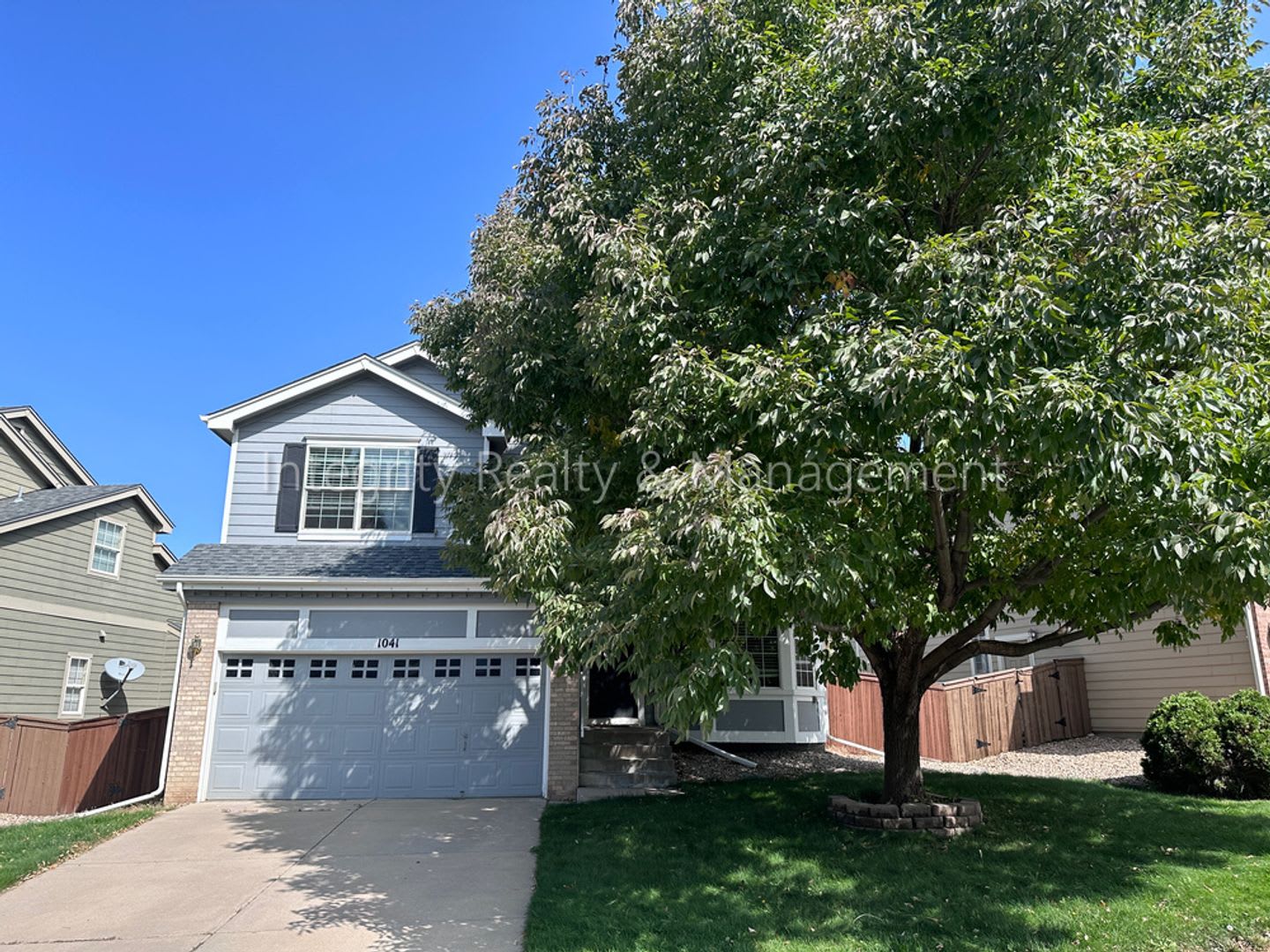 3 Bed/2.5 Bath, 1,891 Sqft – photo 1
