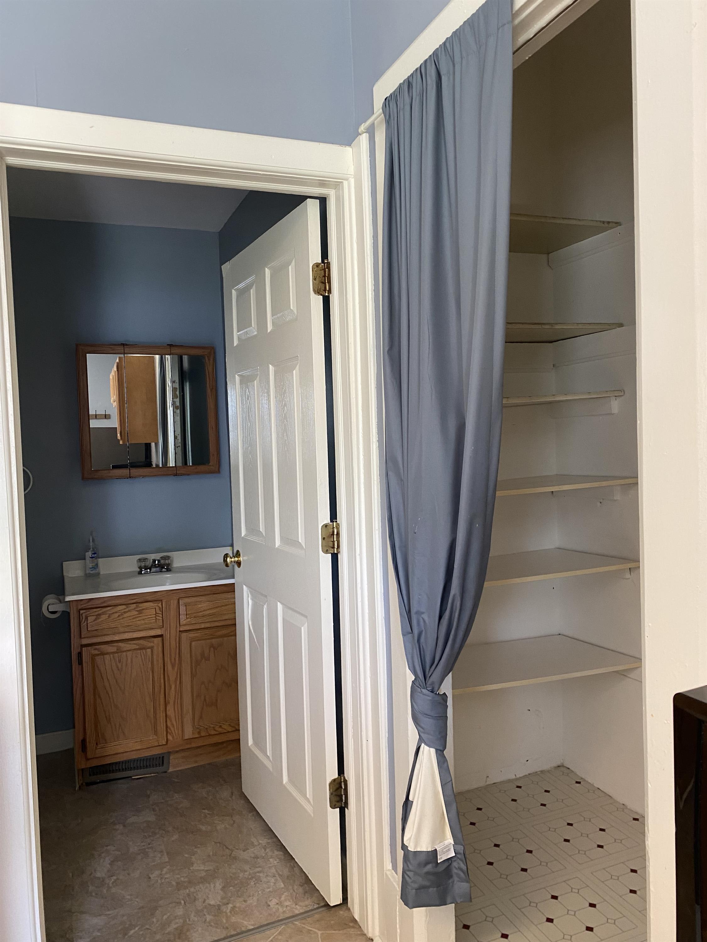 1613 N Van Buren St – photo 3