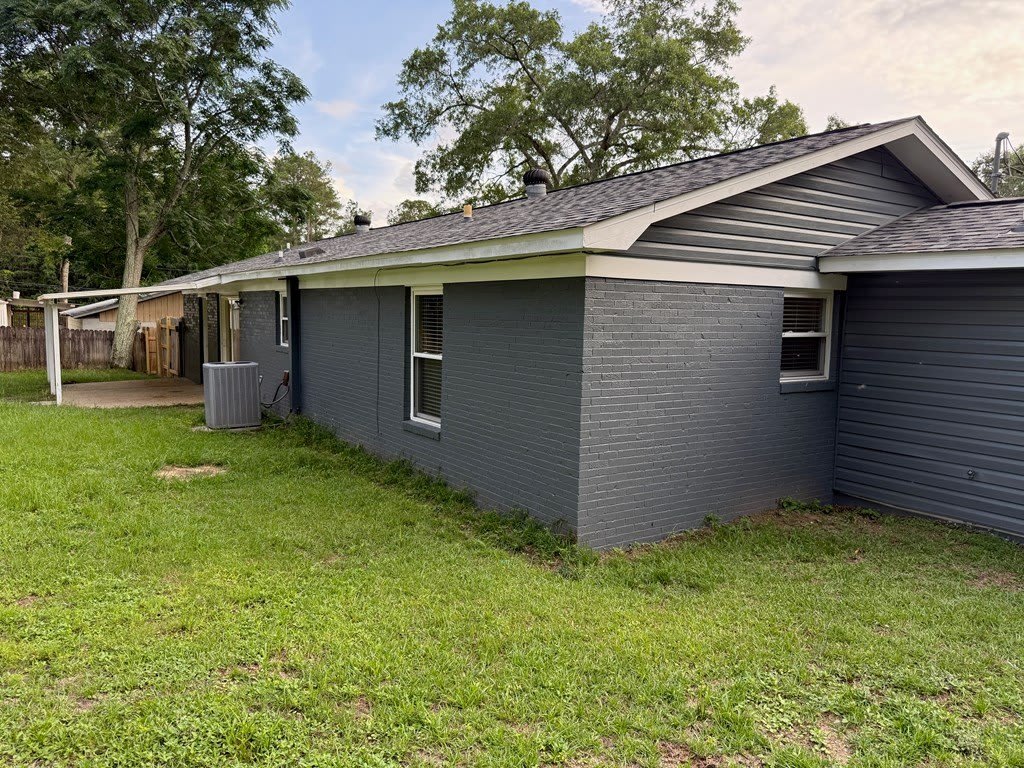 46 Dogwood St. – photo 4