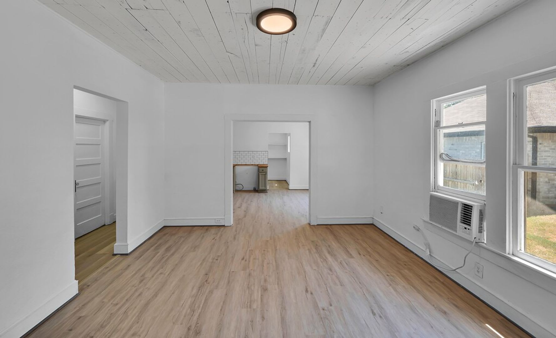 2BD/1BA Home in the Heart of Waco – photo 5
