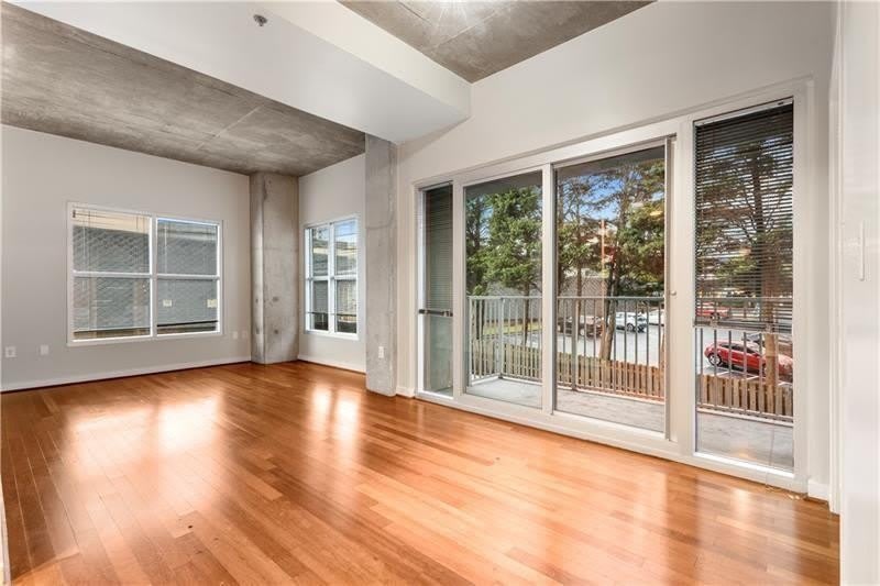 250 Pharr Road NE – photo 4