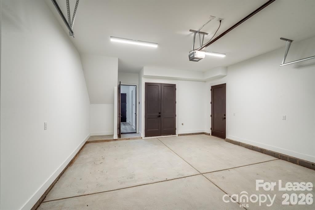 1213 E 36Th Street – photo 5