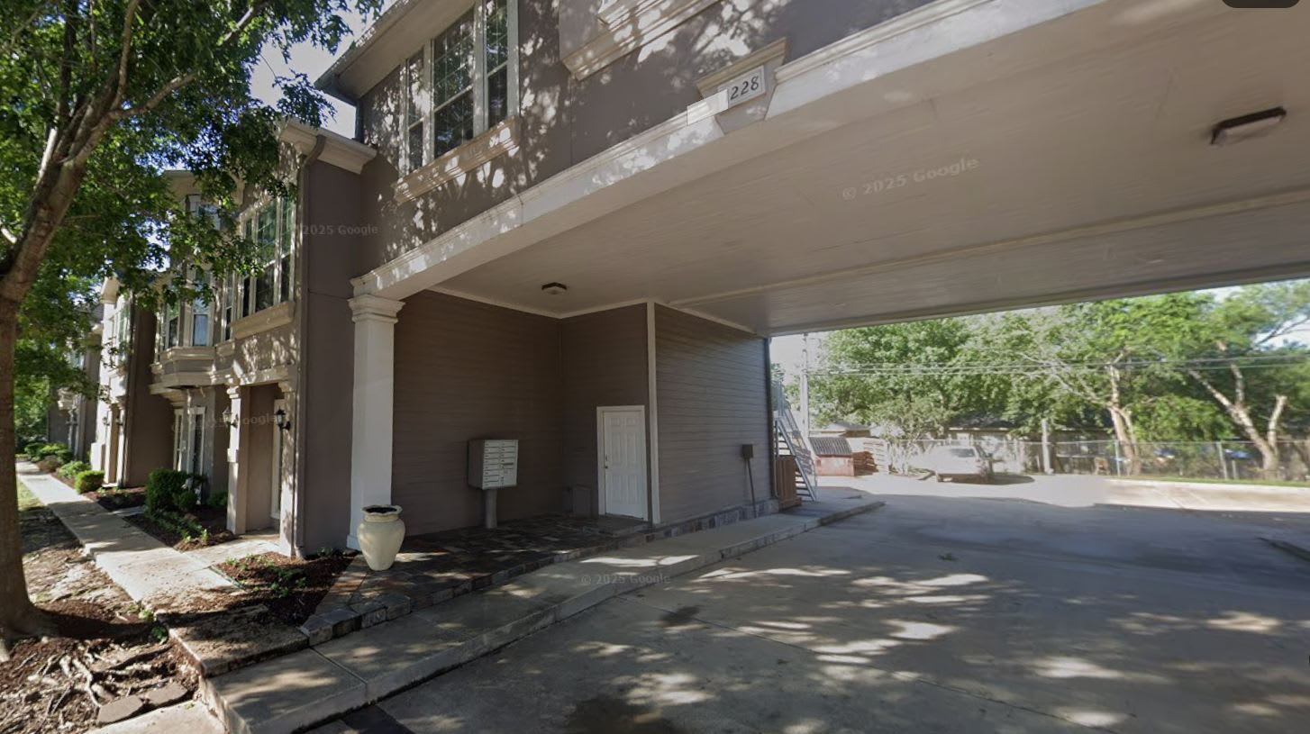 1218 Welsh Ave – photo 1