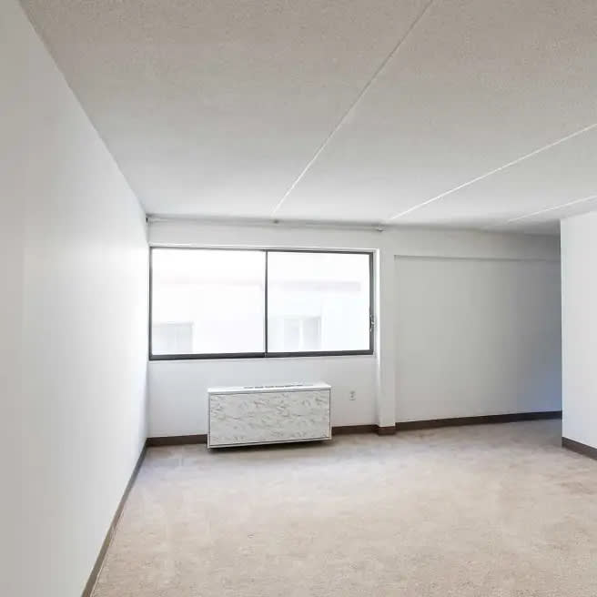 231 Walnut St – photo 4