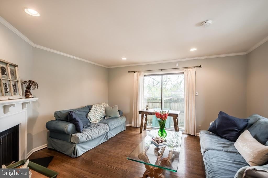 255 LOWRYS LANE – photo 2