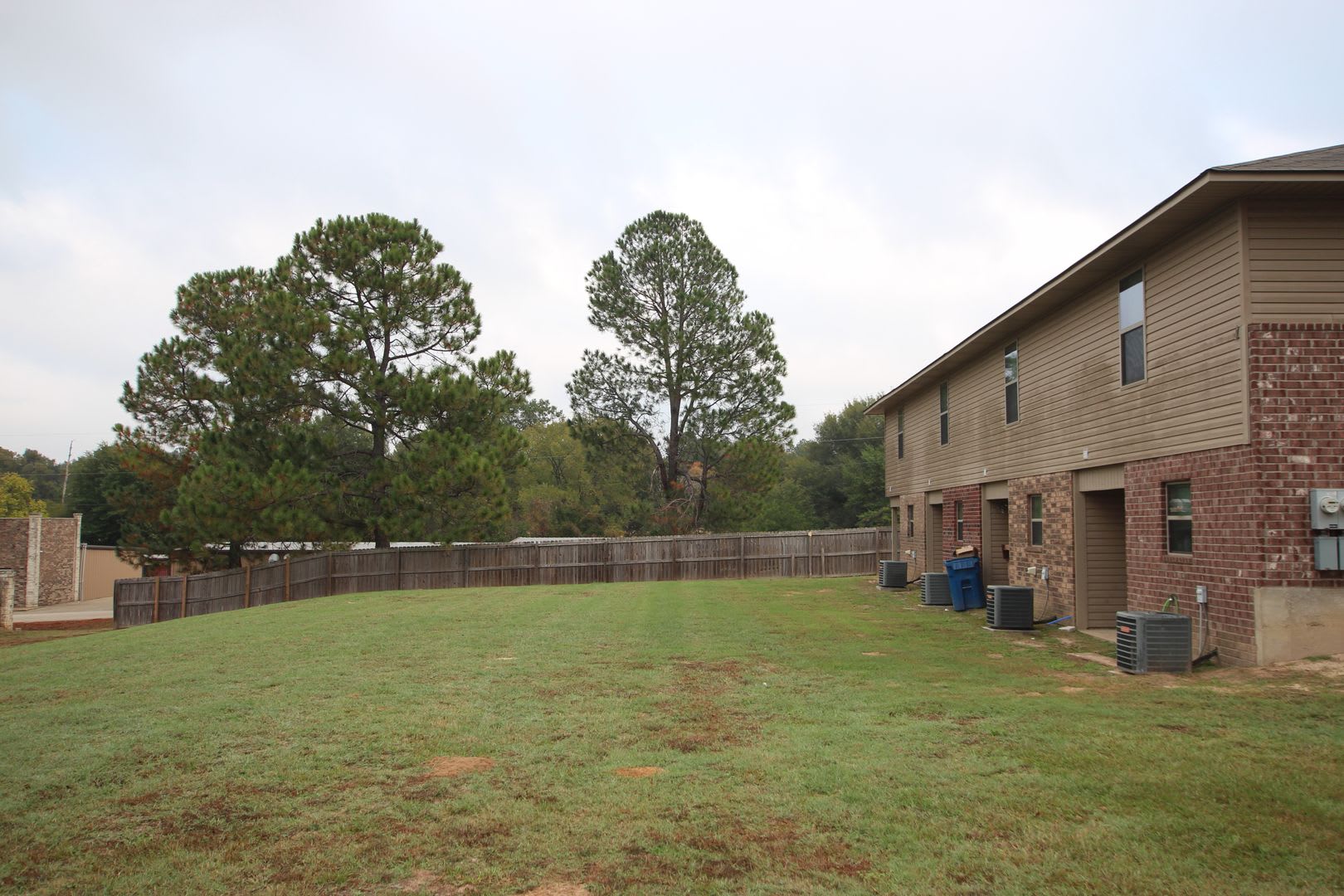 2 Bedroom Town house for Rent in Lindale! – photo 3