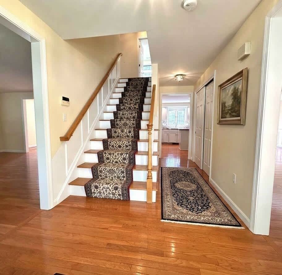 322 Lowell Street – photo 2