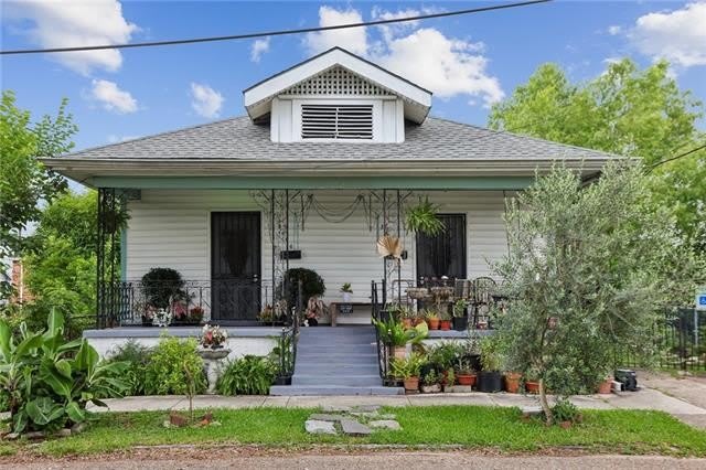 2406 ST ROCH Avenue – photo 1