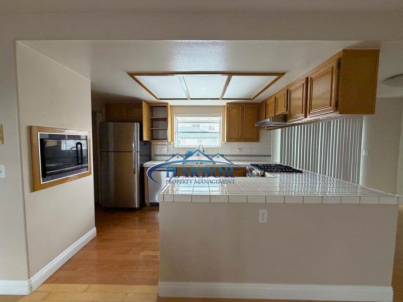 1258 W. 25th Street – photo 5