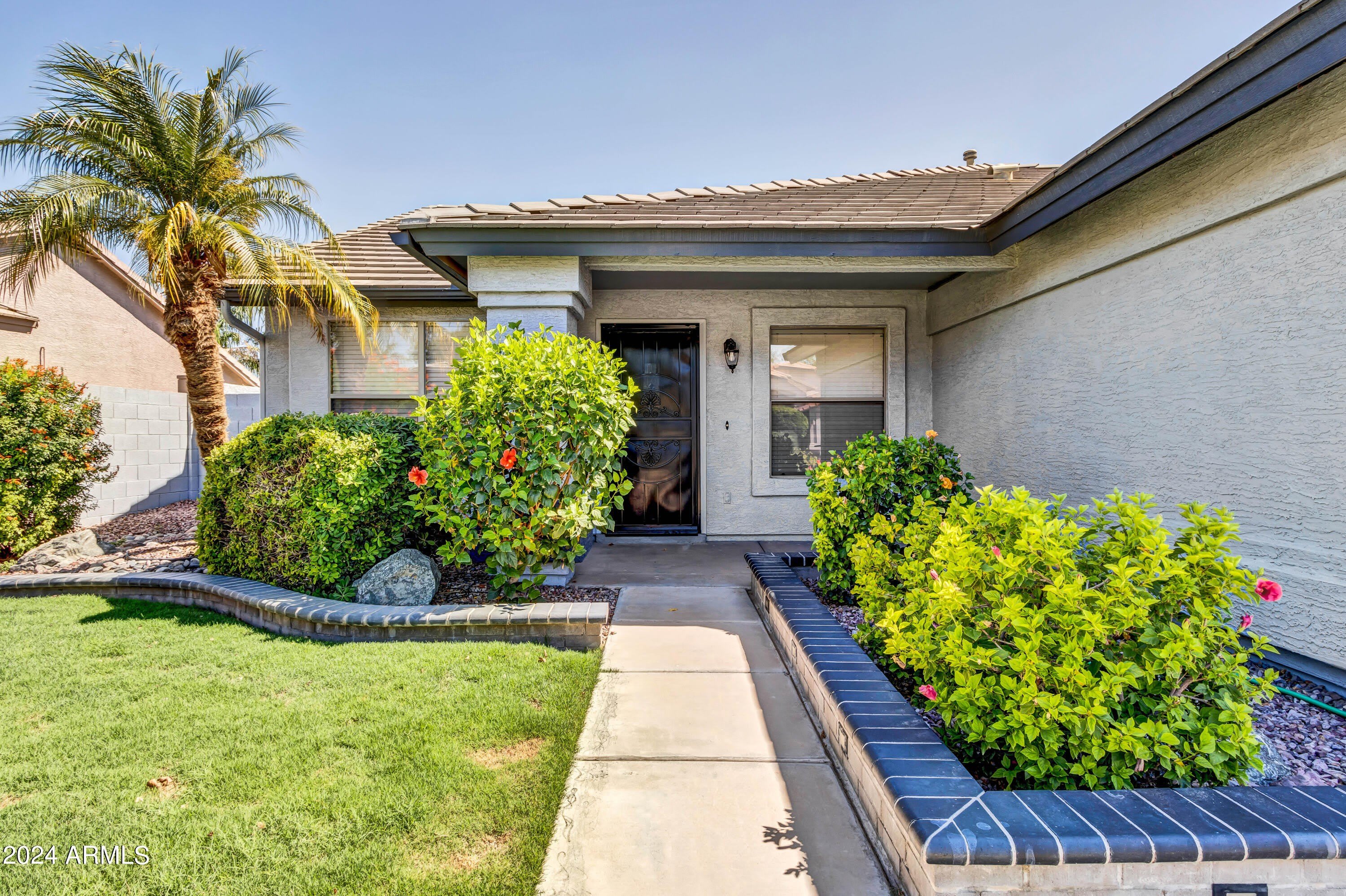 1113 E Betsy Lane – photo 4
