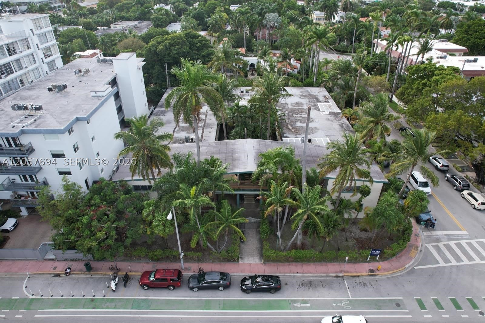 1770 Meridian Ave – photo 2