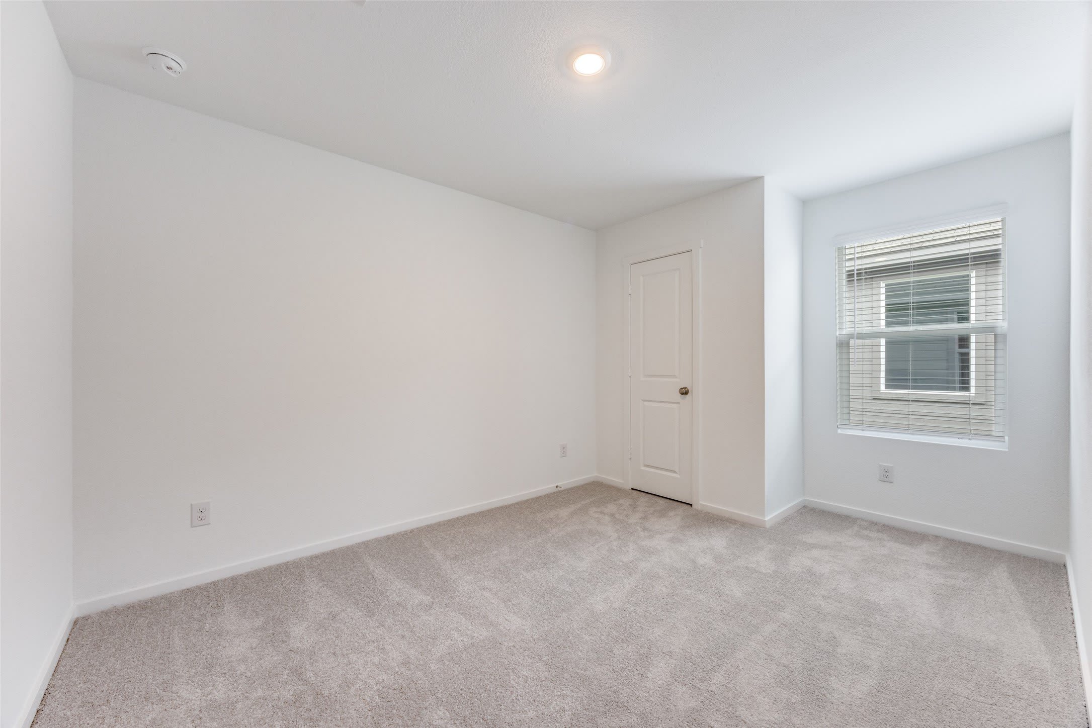 3812 Ontario Way – photo 2