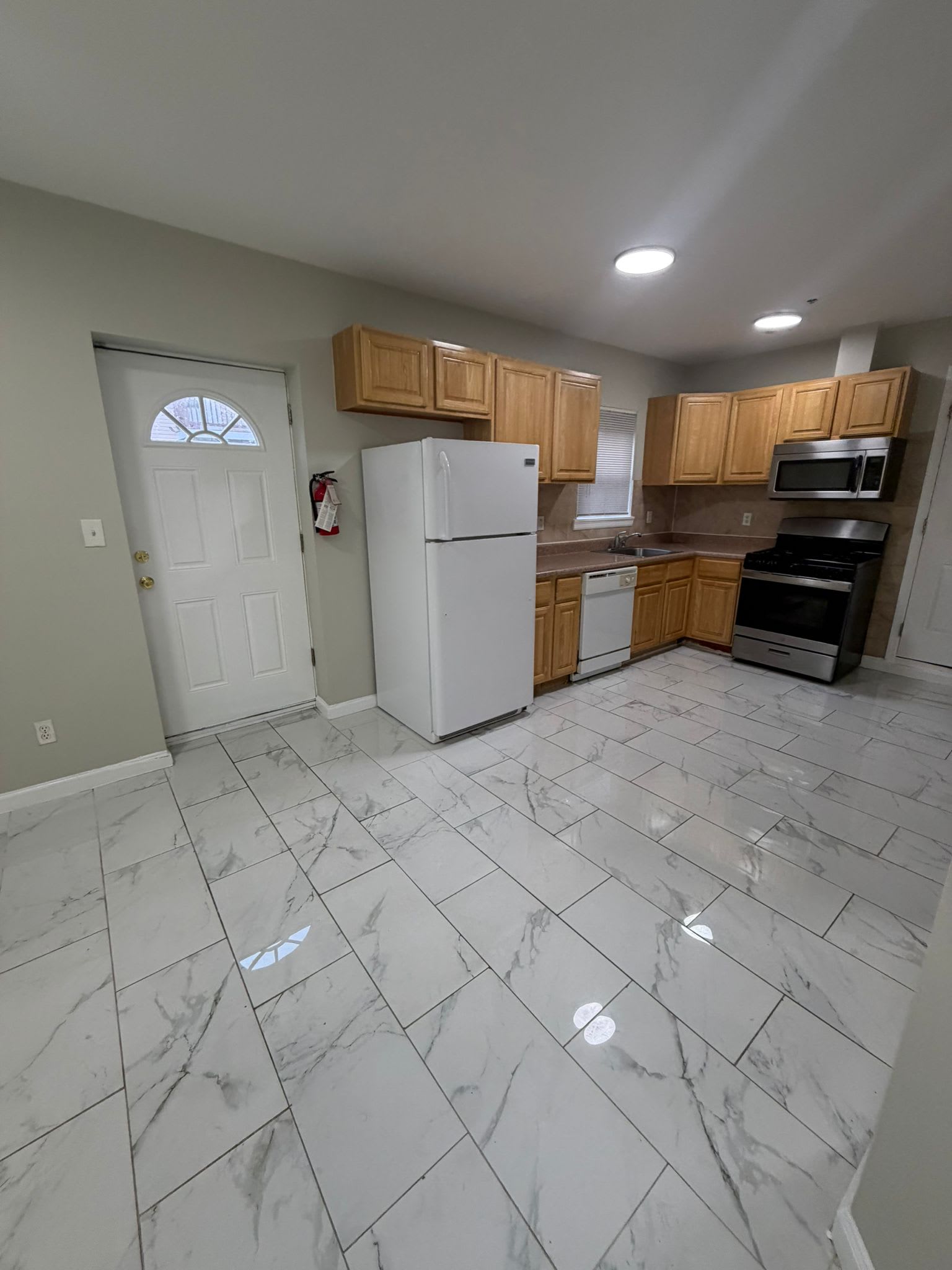 204 N 7th St – photo 5