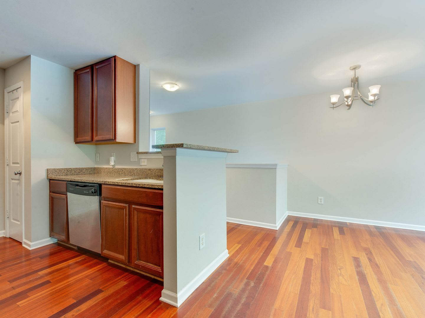 Updated condo in Charlotte's vibrant and fun Arts District, NoDa – photo 2