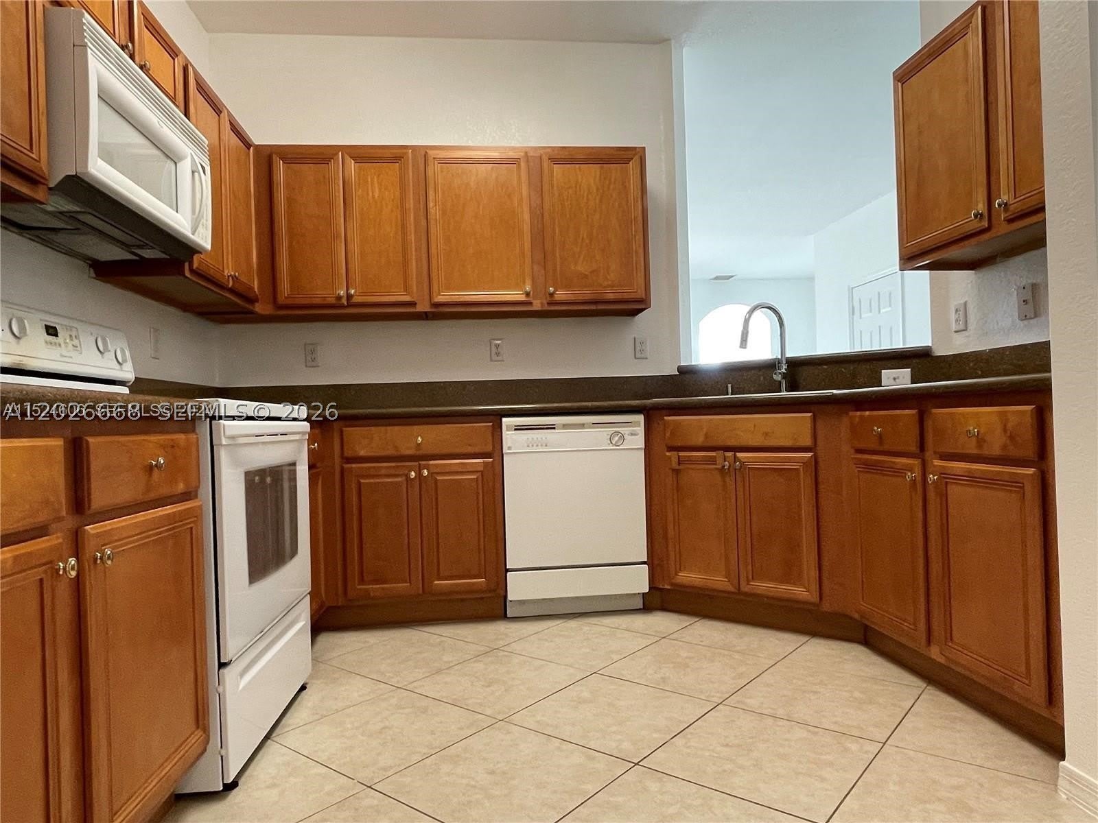 4304 SW 131st Ln – photo 5