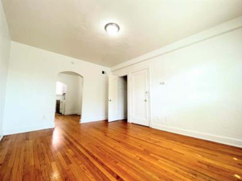 3619 Hereford St – photo 2