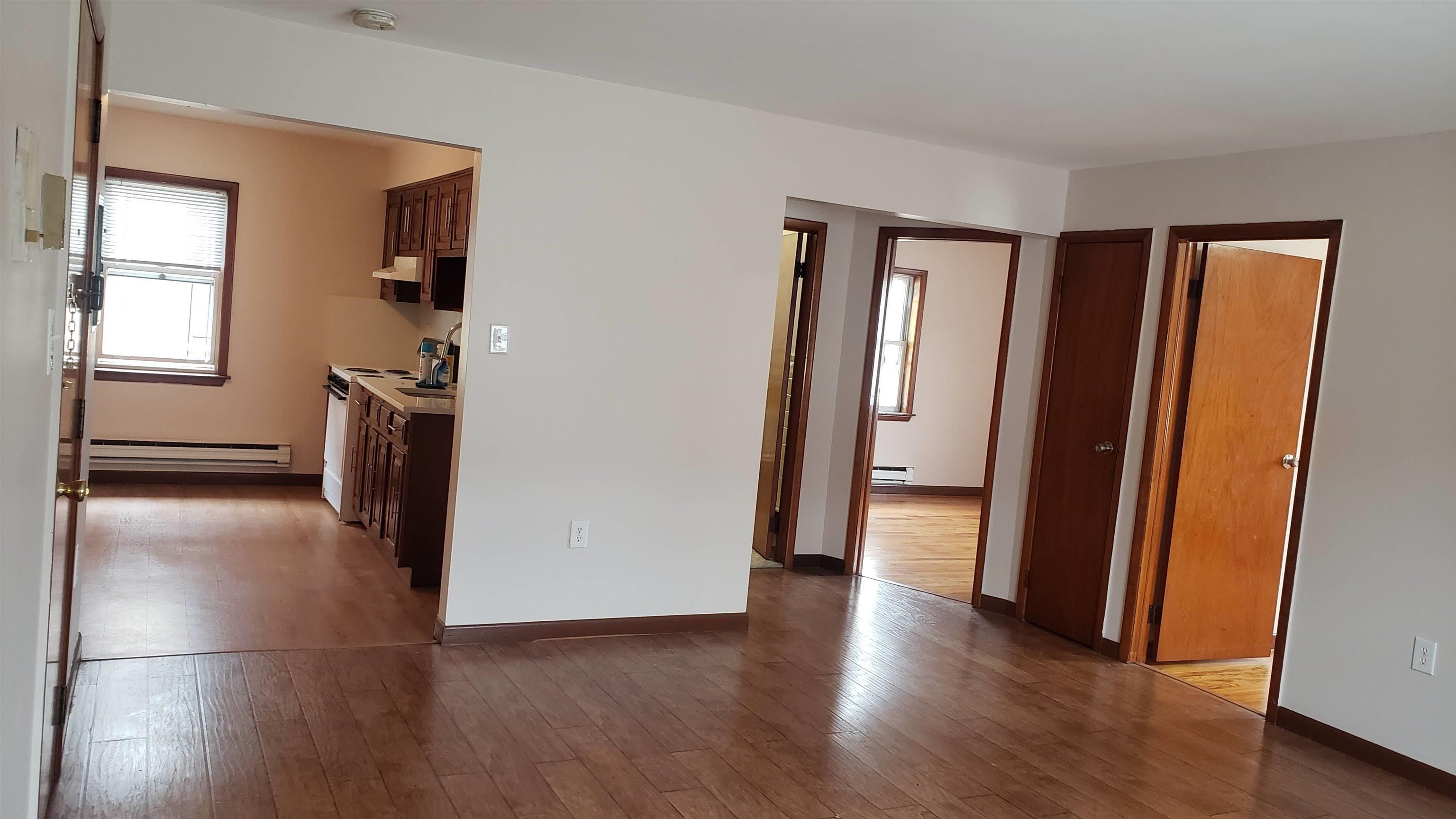52-54 HARRISON AVE – photo 4