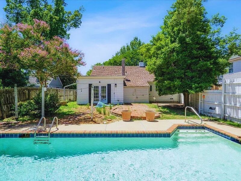 816 Charles Place – photo 1