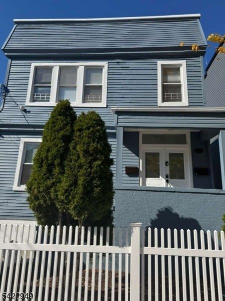 359 S 20Th St – photo 1