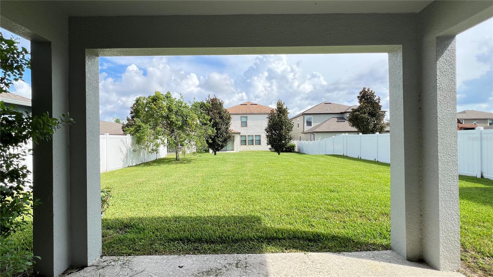 15607 Porter Rd – photo 5